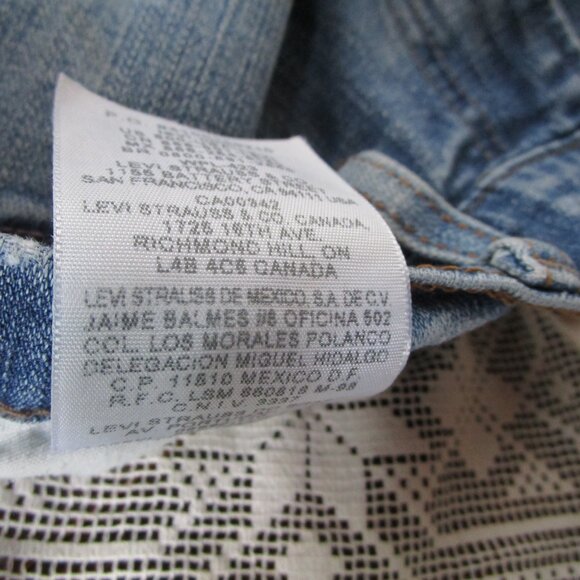 Levis low rise 524 Too Superlow. Size 5M. Mid 2000's jeans. - Picture 12 of 16